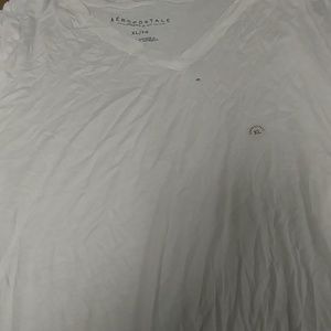 Aeropostale T-shirt nwt